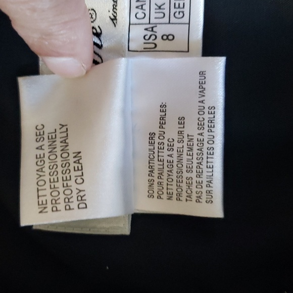 DAYMOR Couture Beaded Bodice Gown, Size 8 - Picture 15 of 17